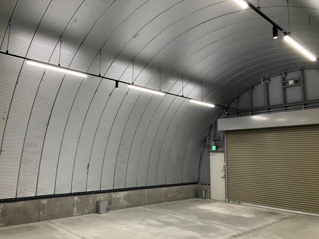 スチールアーチ無柱空間｜短工期・低コストでつくる倉庫 イメージ7