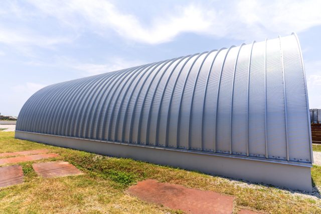 貸倉庫建築ならスチールアーチ｜三重県伊勢市・間口10m×奥行20mの無柱空間施工事例 イメージ10