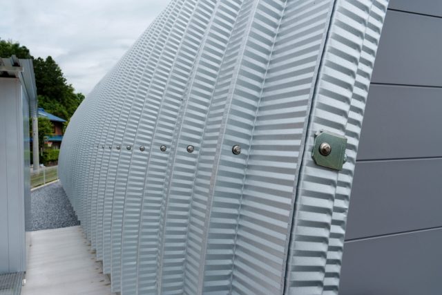 高断熱スチールアーチ倉庫｜無柱空間を倉庫・車庫に有効活用 イメージ10