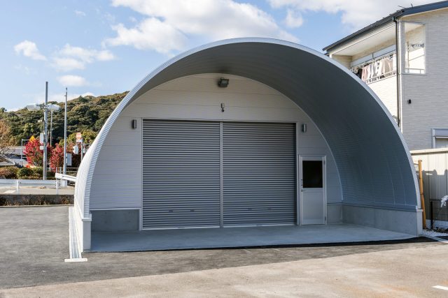 坪単価44万円のスチールアーチ倉庫｜大型庇付き・約125㎡の大空間 イメージ5
