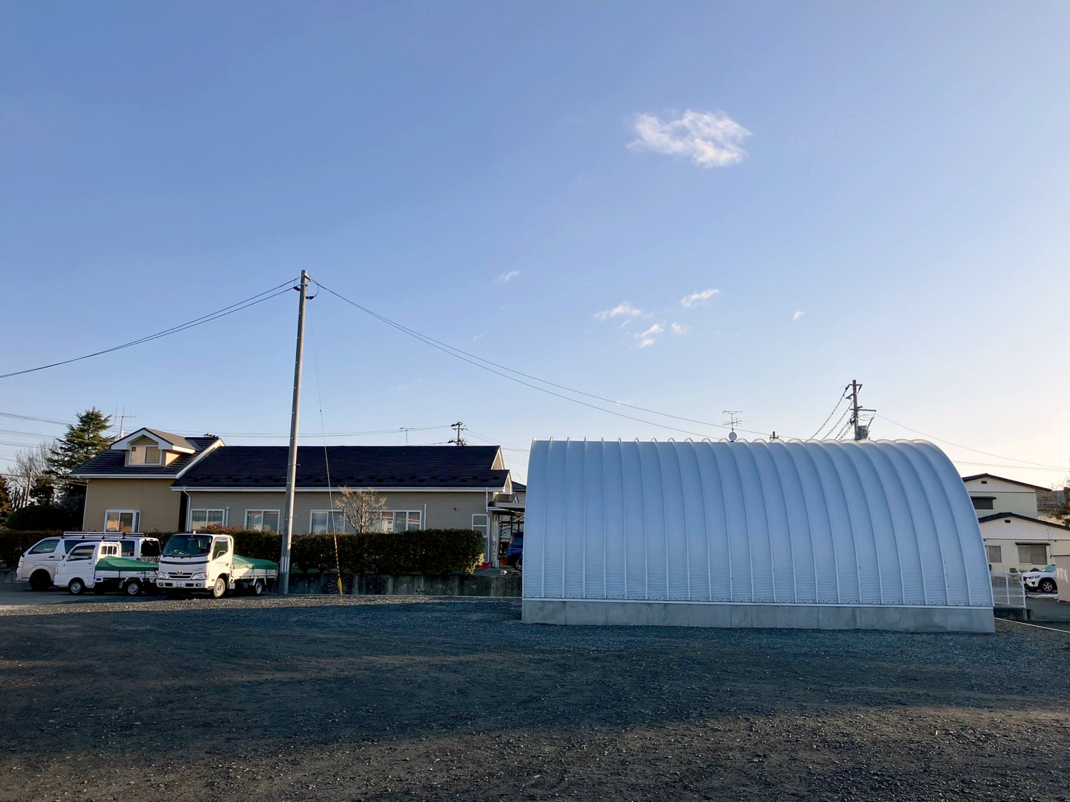 スチールアーチ倉庫｜間口8m×奥行10.23mの美しいアール形状 イメージ8